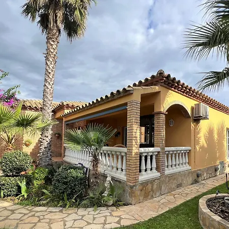 Дом отдыха Casa Con Piscina, Jardin, Barbacoa, A.a. Y Wifi En - Es-89-74 *
